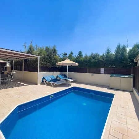 Fotini Villa