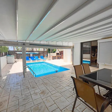 Fotini Villa *
