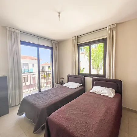 Fotini Vila Protaras